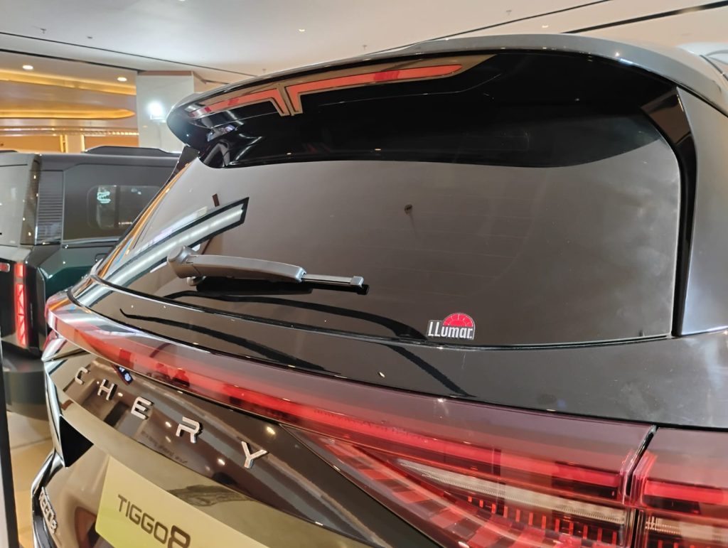 Kaca belakang tiggo 8 csh